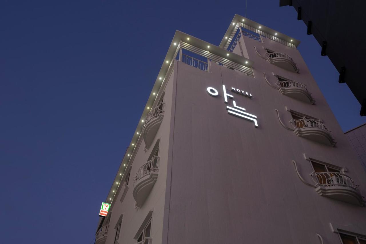 Aank Hotel Daejeon Yongjeon 1St Bagian luar foto