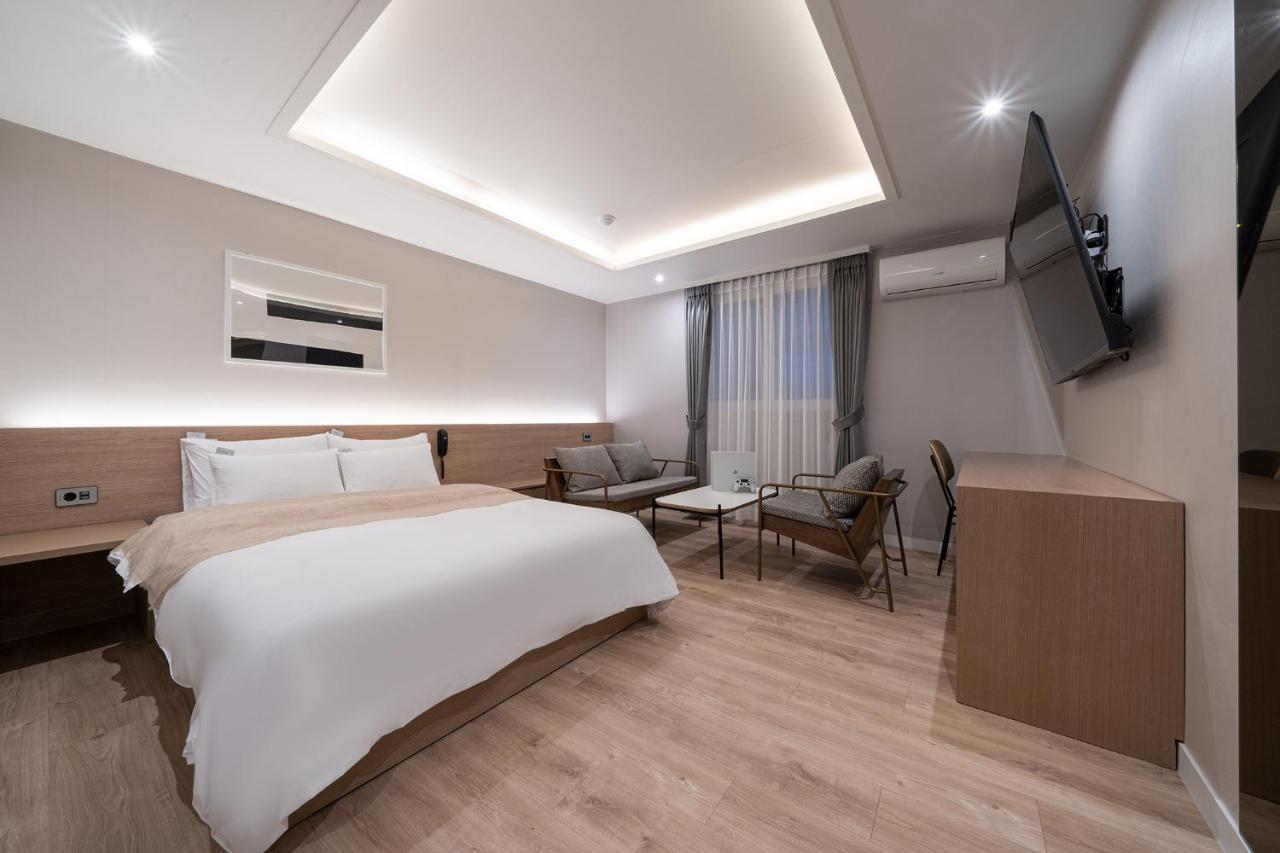 Aank Hotel Daejeon Yongjeon 1St Bagian luar foto