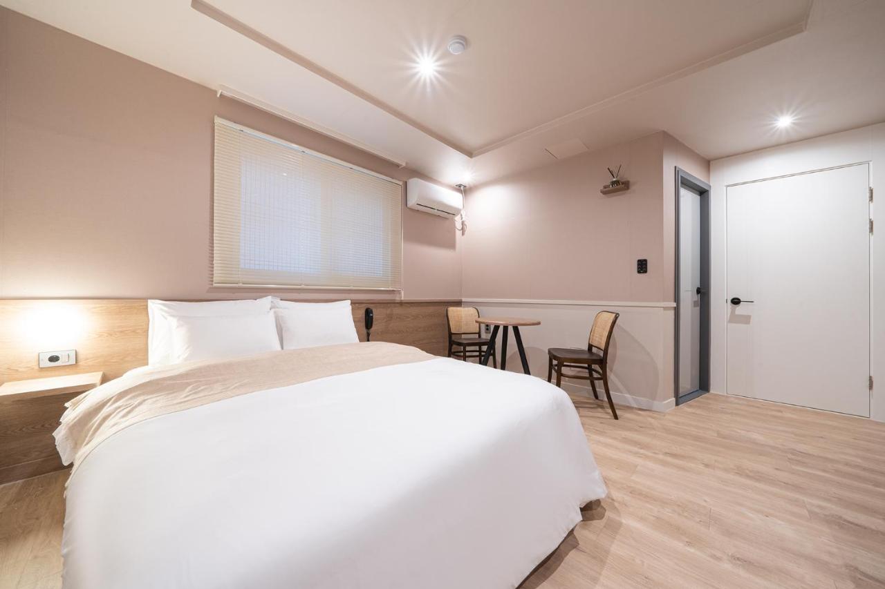 Aank Hotel Daejeon Yongjeon 1St Bagian luar foto